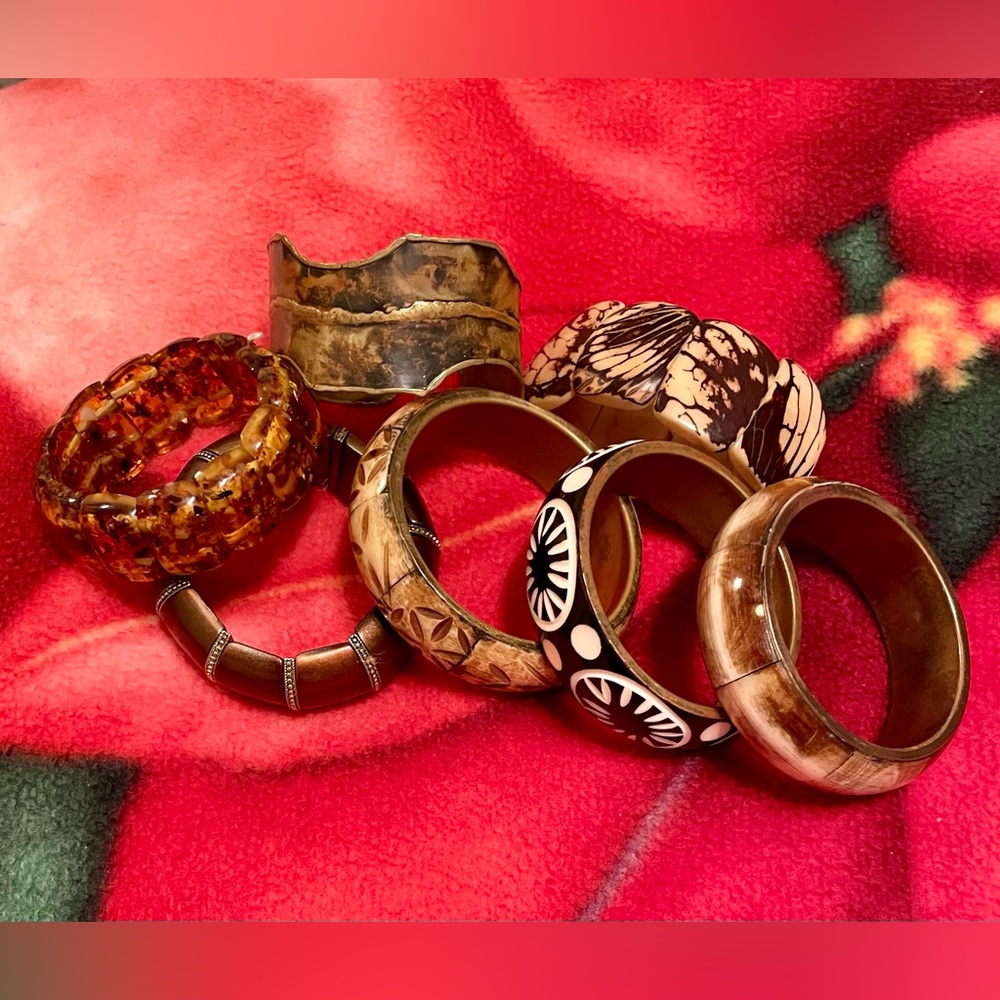 Brown and Gold Bangle Set